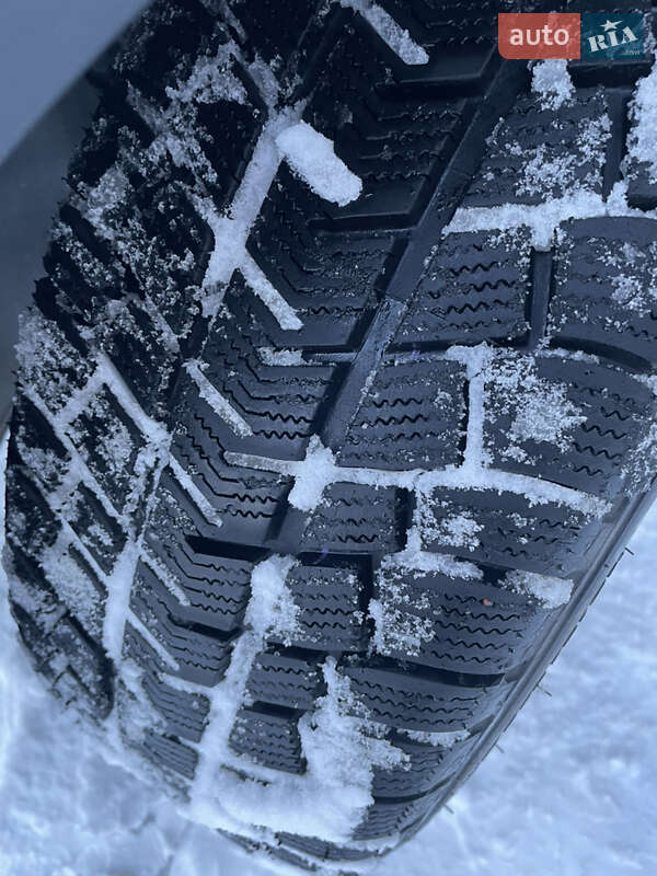 Позашляховик / Кросовер Hyundai Santa FE 2020 в Івано-Франківську