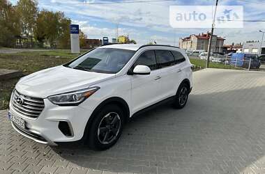 Позашляховик / Кросовер Hyundai Santa FE 2016 в Чернівцях