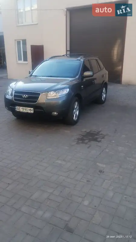Hyundai Santa FE