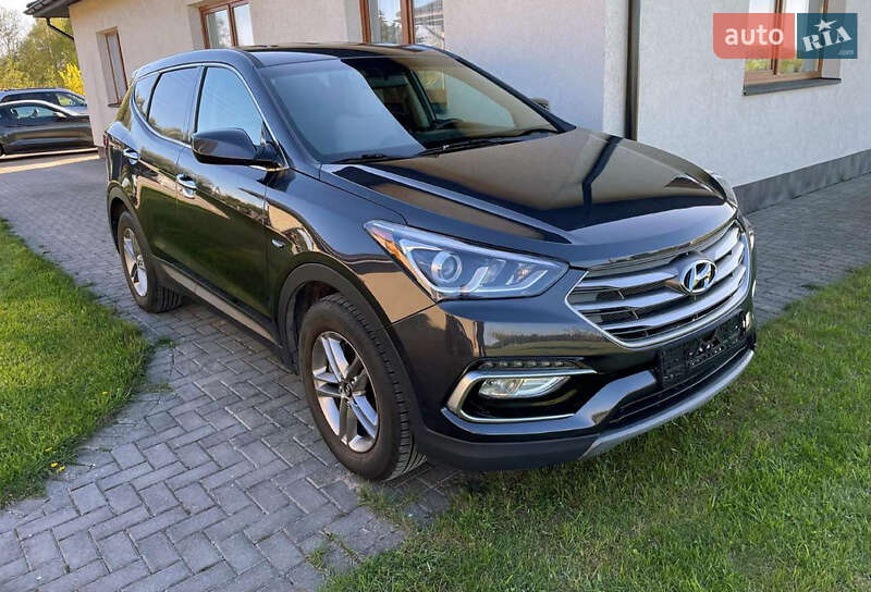 Внедорожник / Кроссовер Hyundai Santa FE 2017 в Львове