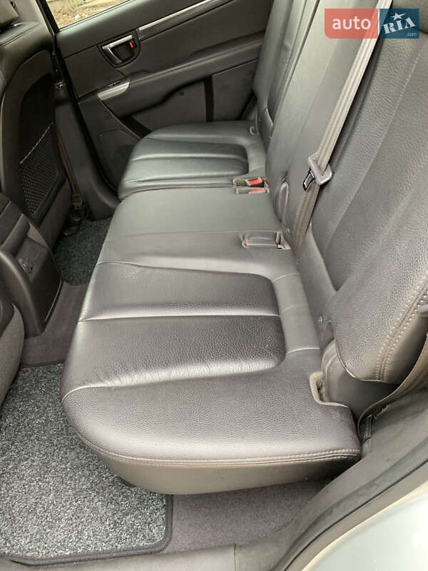 Позашляховик / Кросовер Hyundai Santa FE 2010 в Коломиї