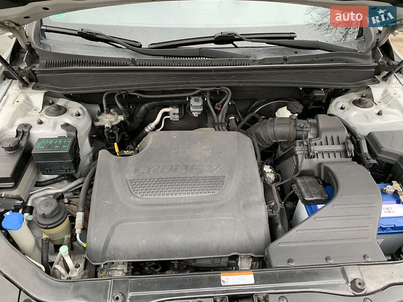 Позашляховик / Кросовер Hyundai Santa FE 2010 в Коломиї