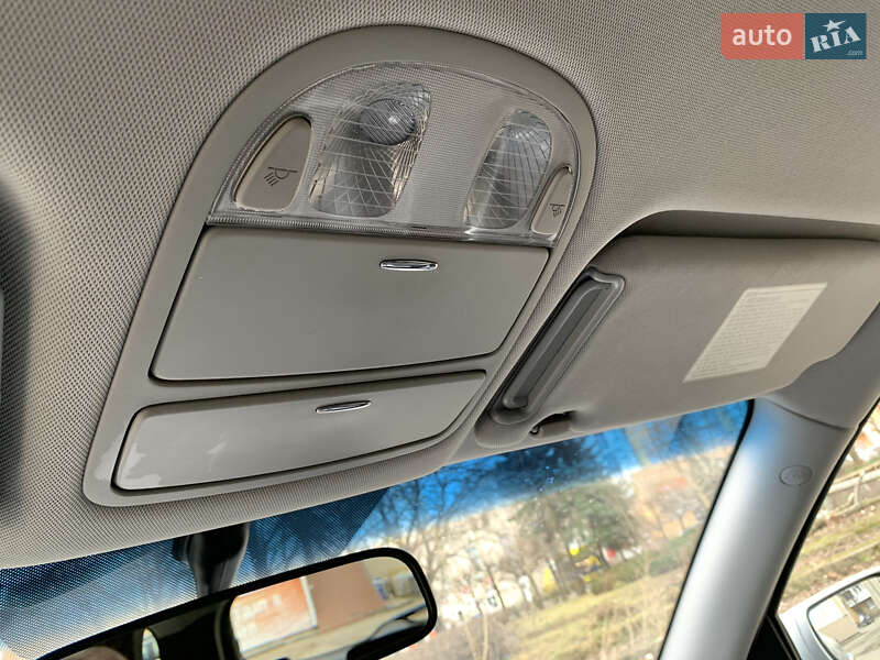 Позашляховик / Кросовер Hyundai Santa FE 2010 в Коломиї