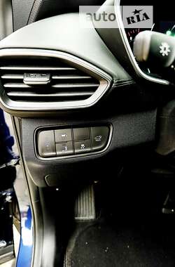 Позашляховик / Кросовер Hyundai Santa FE 2018 в Сумах