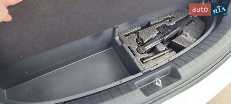 Позашляховик / Кросовер Hyundai Santa FE 2018 в Одесі