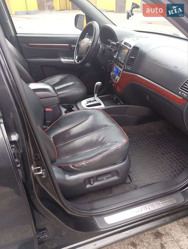Внедорожник / Кроссовер Hyundai Santa FE 2006 в Чернигове