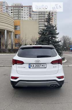 Внедорожник / Кроссовер Hyundai Santa FE 2015 в Киеве