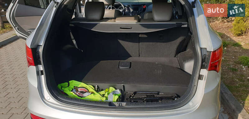 Позашляховик / Кросовер Hyundai Santa FE 2013 в Львові