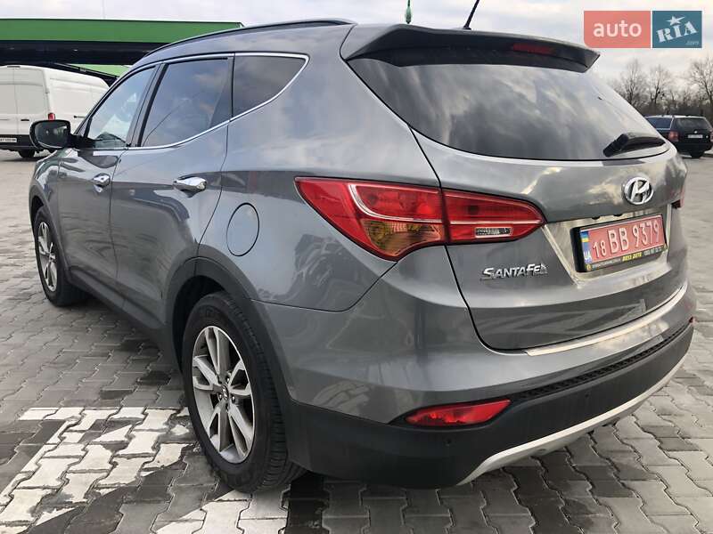 Позашляховик / Кросовер Hyundai Santa FE 2012 в Стрию
