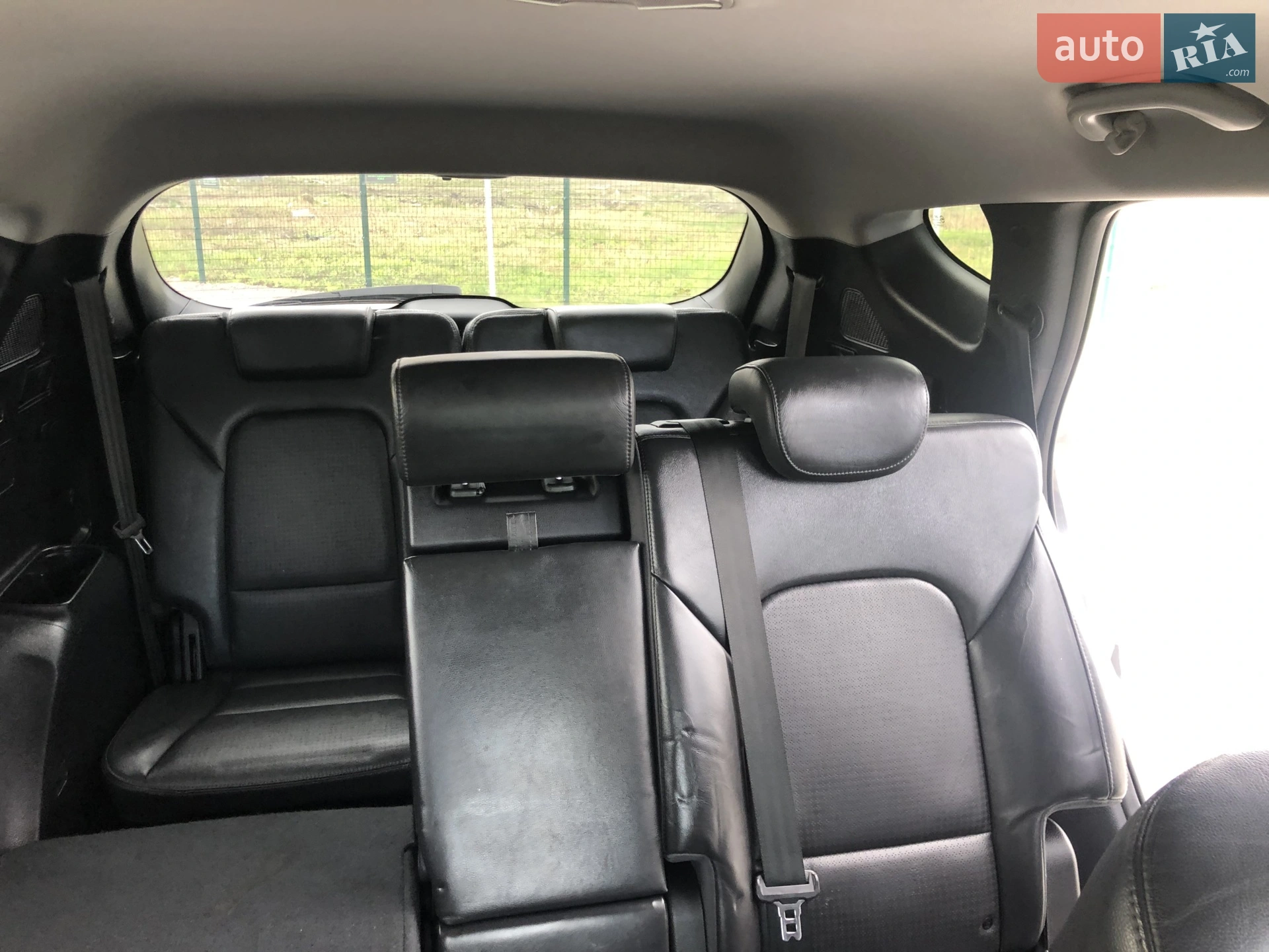2012 Hyundai Santa Fe - мініатюра 19