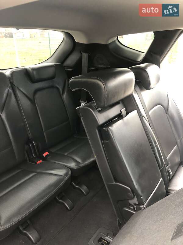 Позашляховик / Кросовер Hyundai Santa FE 2012 в Стрию