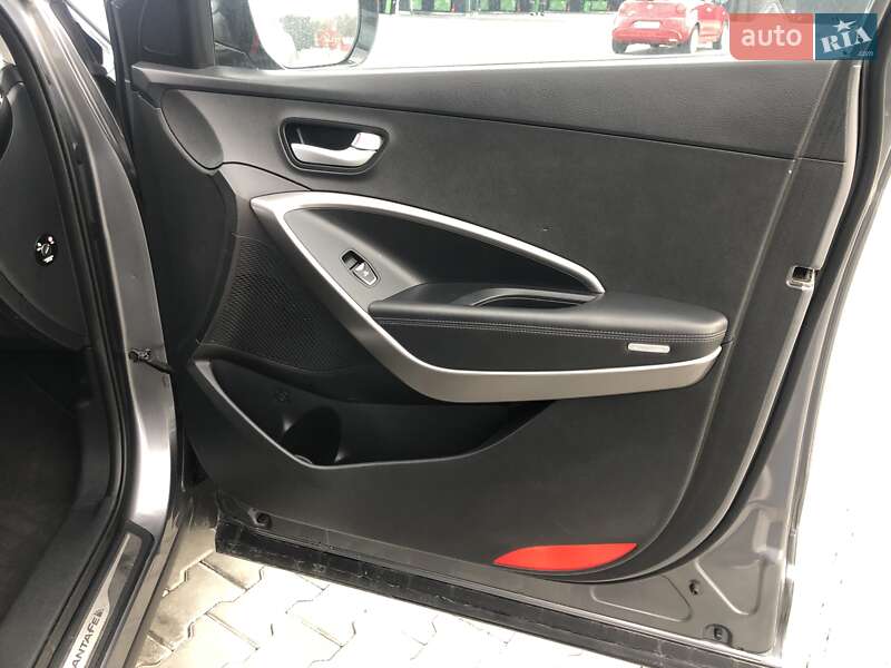 Позашляховик / Кросовер Hyundai Santa FE 2012 в Стрию