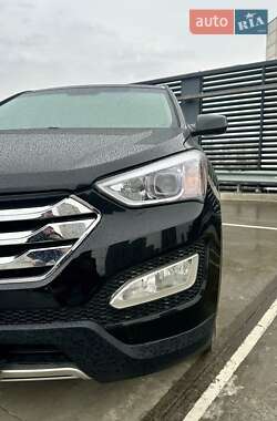 Внедорожник / Кроссовер Hyundai Santa FE 2014 в Киеве