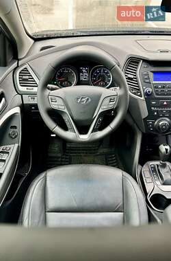Внедорожник / Кроссовер Hyundai Santa FE 2014 в Киеве