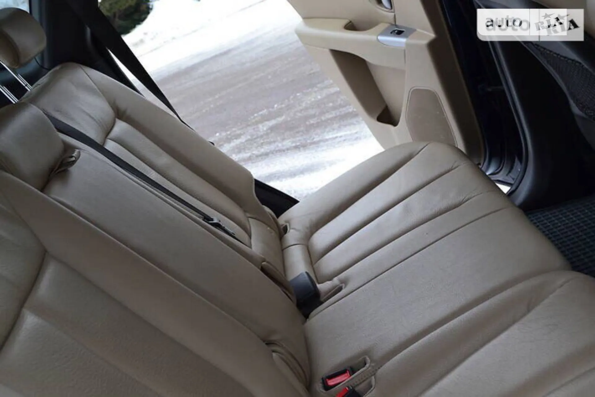 2010 Hyundai Santa Fe - мініатюра 15