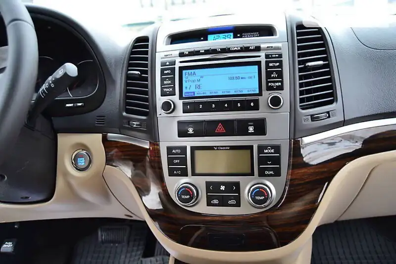 Hyundai Santa FE 2010 VIN KMHSH81XDAU597030 фото оголошення 20 з 83
