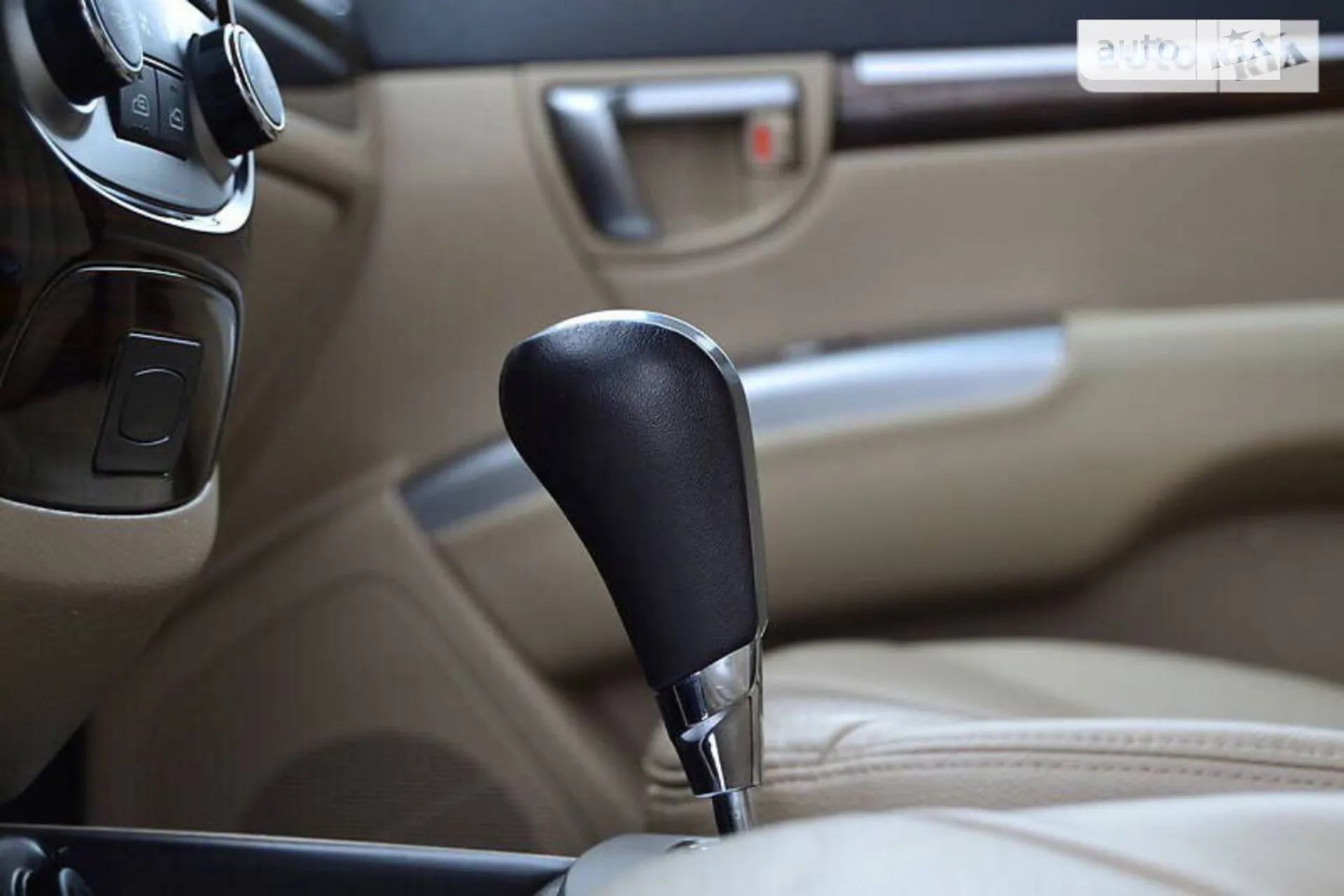 2010 Hyundai Santa Fe - мініатюра 39