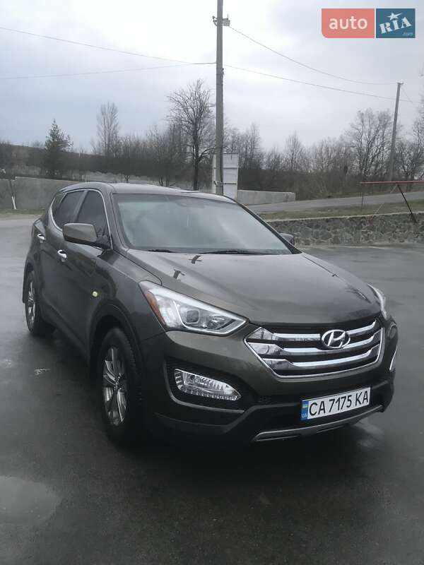 Позашляховик / Кросовер Hyundai Santa FE 2014 в Лисянці