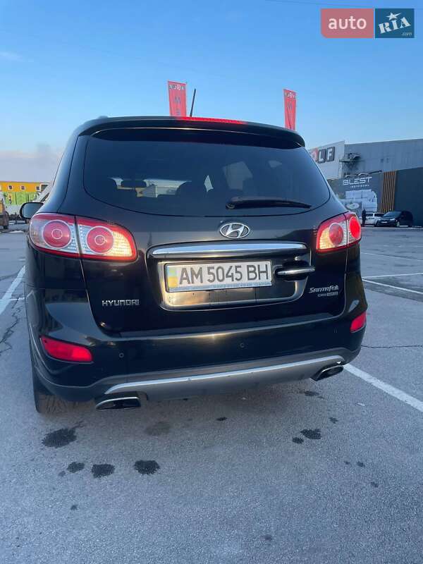 Внедорожник / Кроссовер Hyundai Santa FE 2012 в Житомире