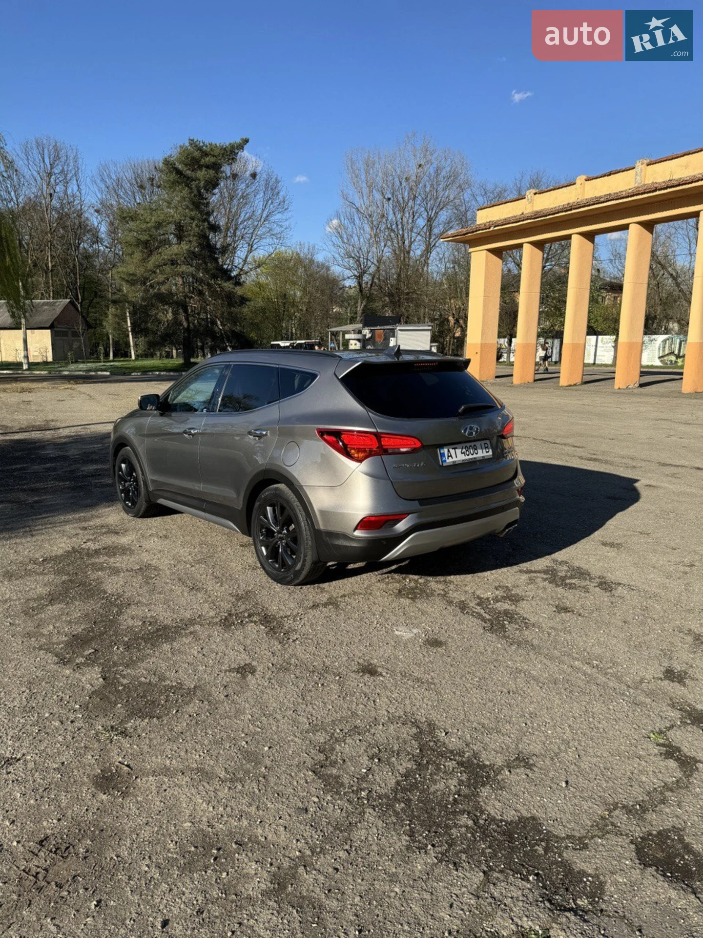 2016 Hyundai Santa Fe - мініатюра 8