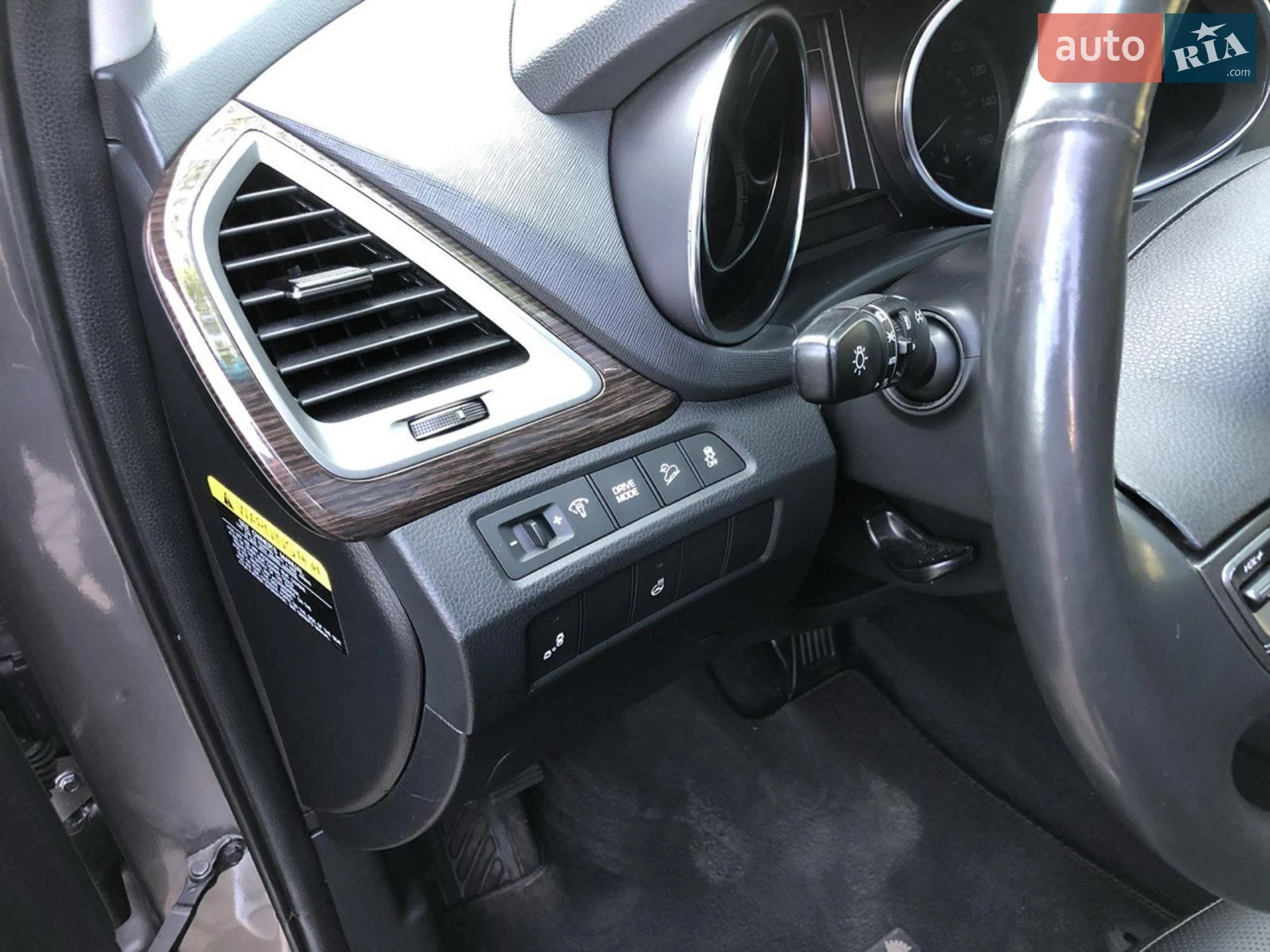 2016 Hyundai Santa Fe - мініатюра 33