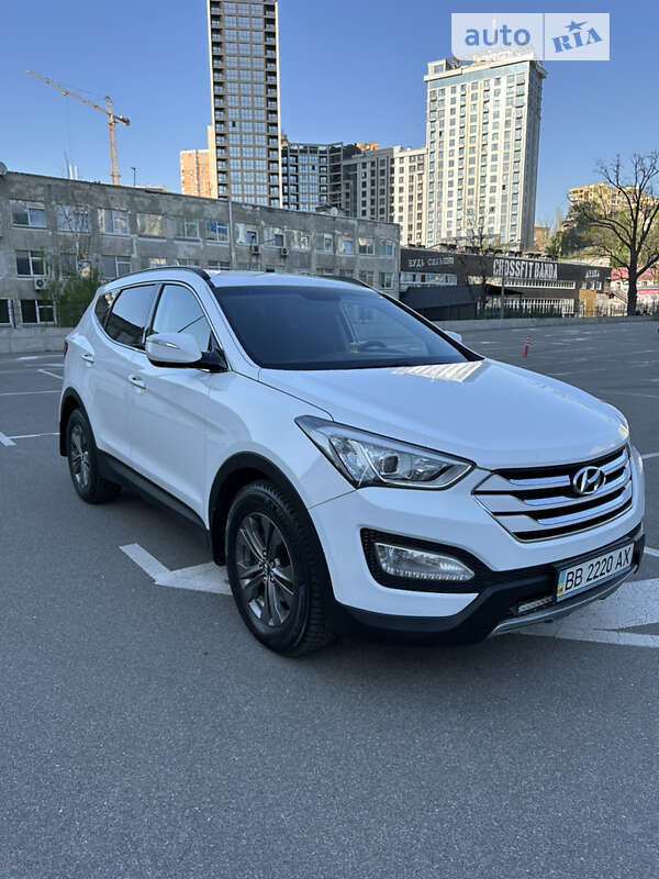 Позашляховик / Кросовер Hyundai Santa FE 2013 в Києві