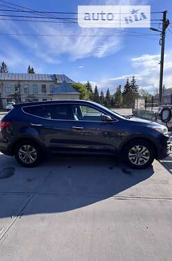 Позашляховик / Кросовер Hyundai Santa FE 2015 в Івано-Франківську