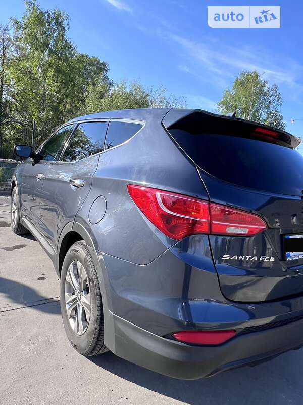 Позашляховик / Кросовер Hyundai Santa FE 2015 в Івано-Франківську