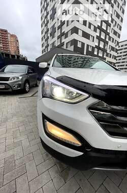 Внедорожник / Кроссовер Hyundai Santa FE 2014 в Ирпене