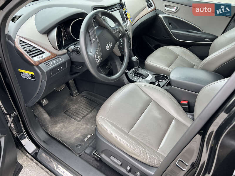 Позашляховик / Кросовер Hyundai Santa FE 2016 в Запоріжжі