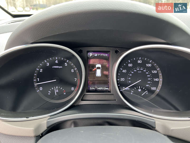 Позашляховик / Кросовер Hyundai Santa FE 2016 в Запоріжжі