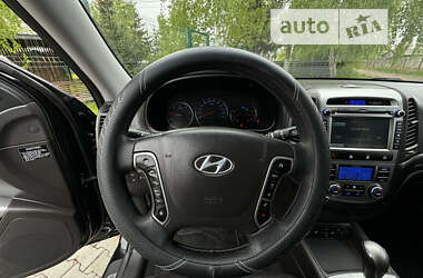 Внедорожник / Кроссовер Hyundai Santa FE 2011 в Стрые