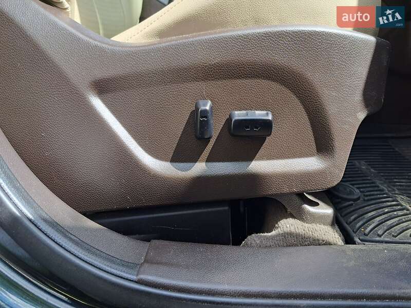 Позашляховик / Кросовер Hyundai Santa FE 2014 в Богородчанах