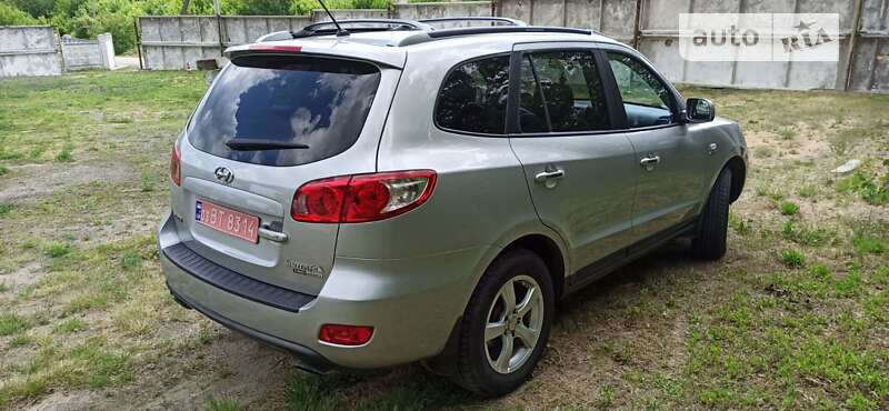 Позашляховик / Кросовер Hyundai Santa FE 2006 в Луцьку