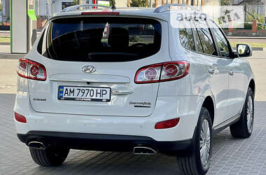 Внедорожник / Кроссовер Hyundai Santa FE 2011 в Житомире