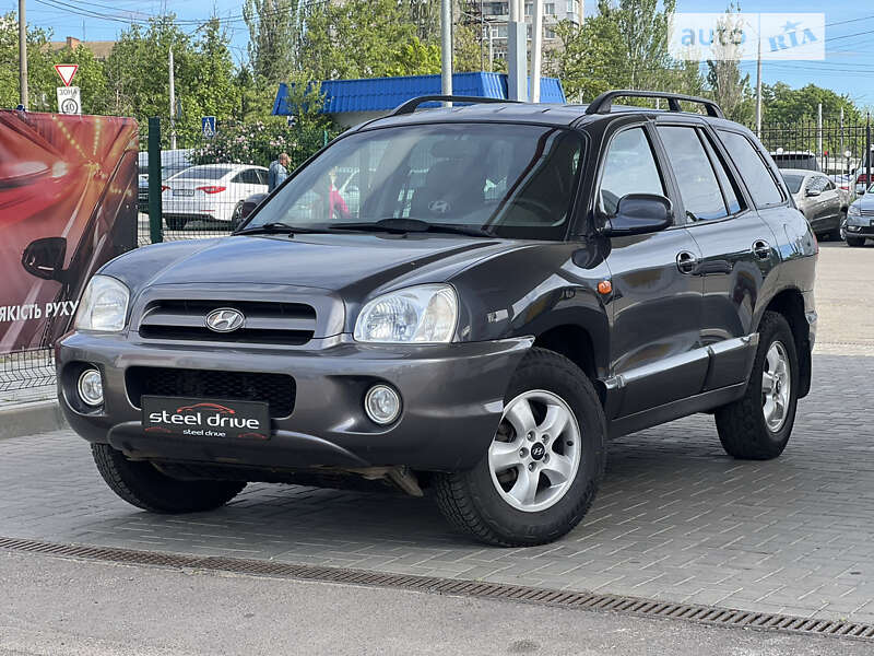 Внедорожник / Кроссовер Hyundai Santa FE 2005 в Николаеве