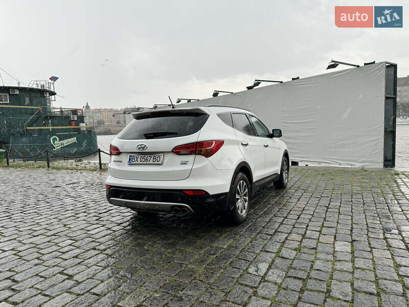 Внедорожник / Кроссовер Hyundai Santa FE 2014 в Каменец-Подольском