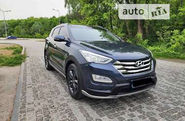 Позашляховик / Кросовер Hyundai Santa FE 2014 в Дніпрі