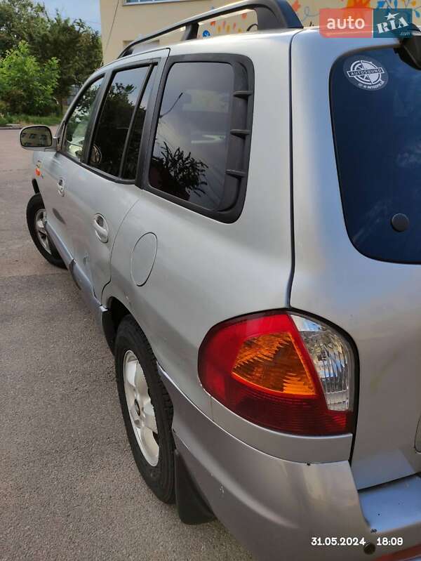 Позашляховик / Кросовер Hyundai Santa FE 2005 в Черкасах