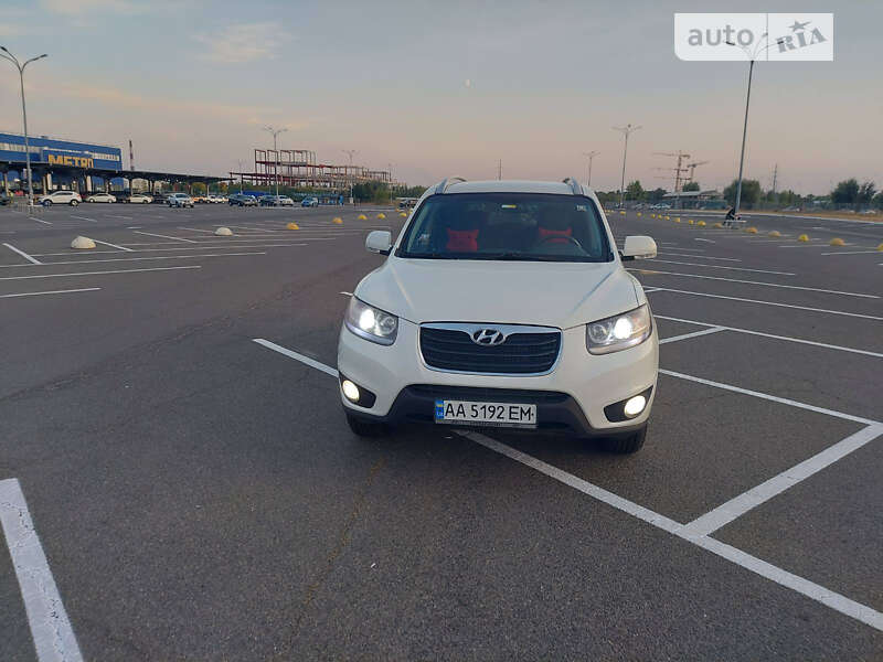 Внедорожник / Кроссовер Hyundai Santa FE 2011 в Золотоноше фото 11 Внедорожник / Кроссовер Hyundai Santa FE 2011 в Золотоноше