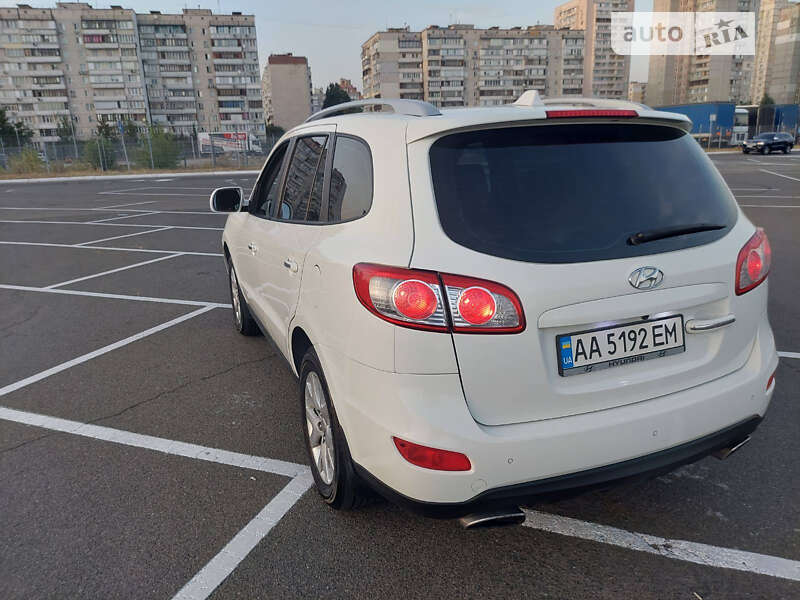 Внедорожник / Кроссовер Hyundai Santa FE 2011 в Золотоноше фото 4 Внедорожник / Кроссовер Hyundai Santa FE 2011 в Золотоноше