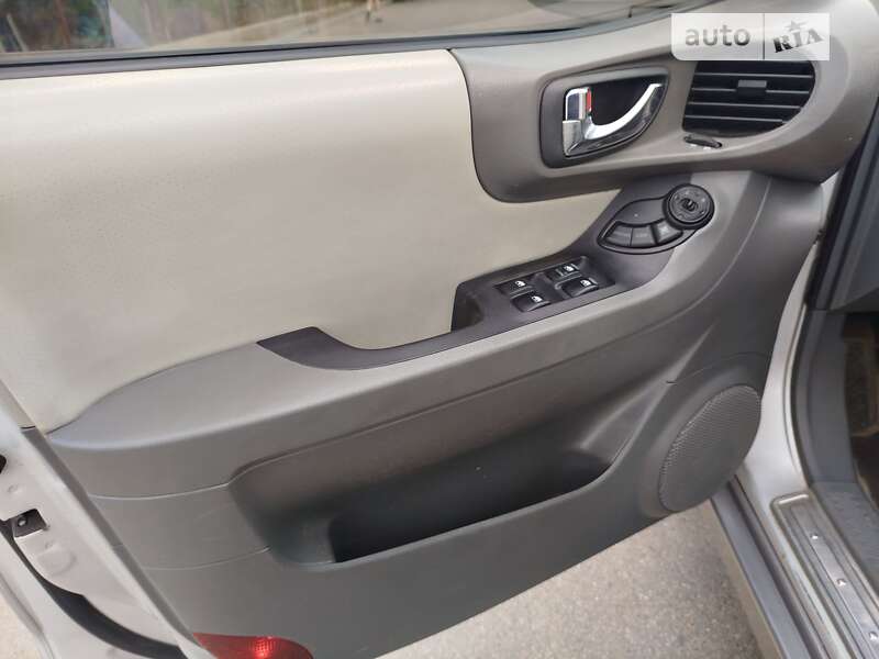 Позашляховик / Кросовер Hyundai Santa FE 2005 в Одесі