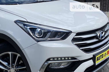 Внедорожник / Кроссовер Hyundai Santa FE 2016 в Николаеве