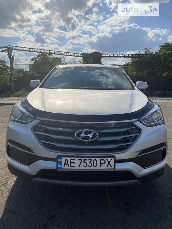 Позашляховик / Кросовер Hyundai Santa FE 2016 в Одесі
