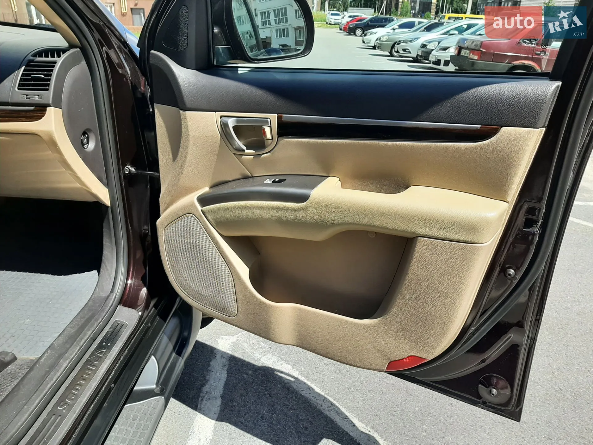2011 Hyundai Santa Fe - мініатюра 16