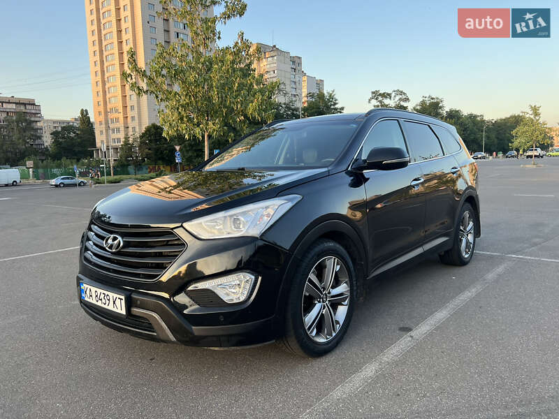 Внедорожник / Кроссовер Hyundai Santa FE 2014 в Киеве