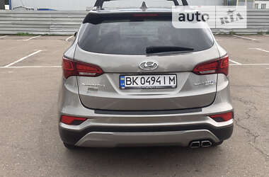 Внедорожник / Кроссовер Hyundai Santa FE 2017 в Ровно