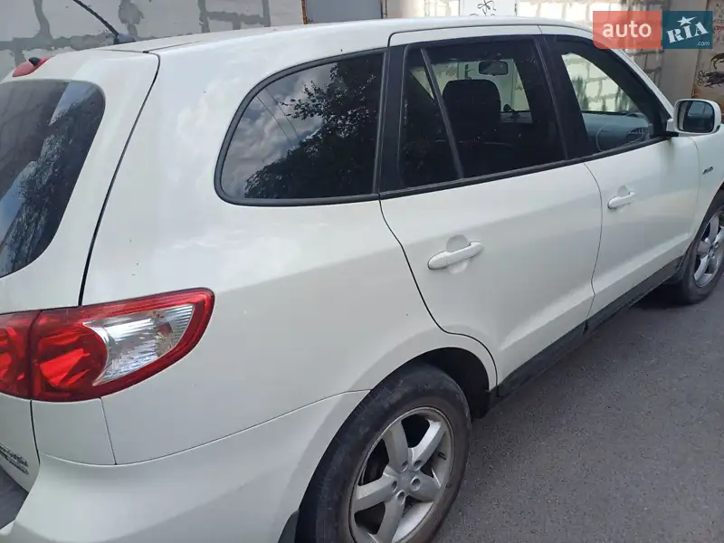 Hyundai Santa FE
