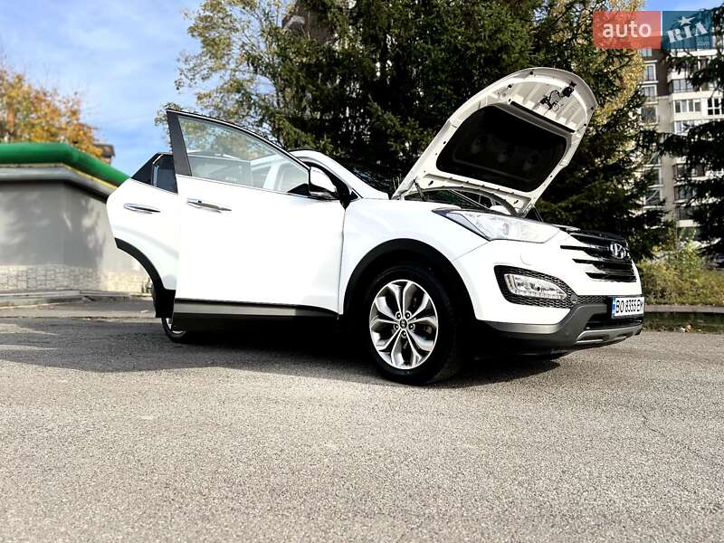 Внедорожник / Кроссовер Hyundai Santa FE 2012 в Тернополе