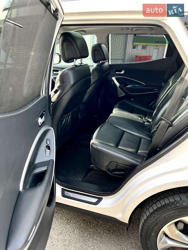 Внедорожник / Кроссовер Hyundai Santa FE 2012 в Тернополе